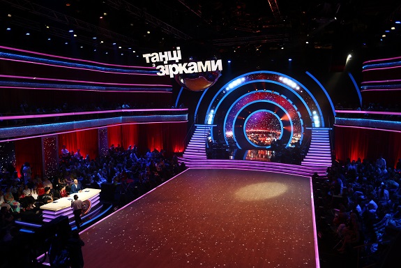 Юрий Горбунов провел экскурсию за кулисами проекта "Танці з зірками"